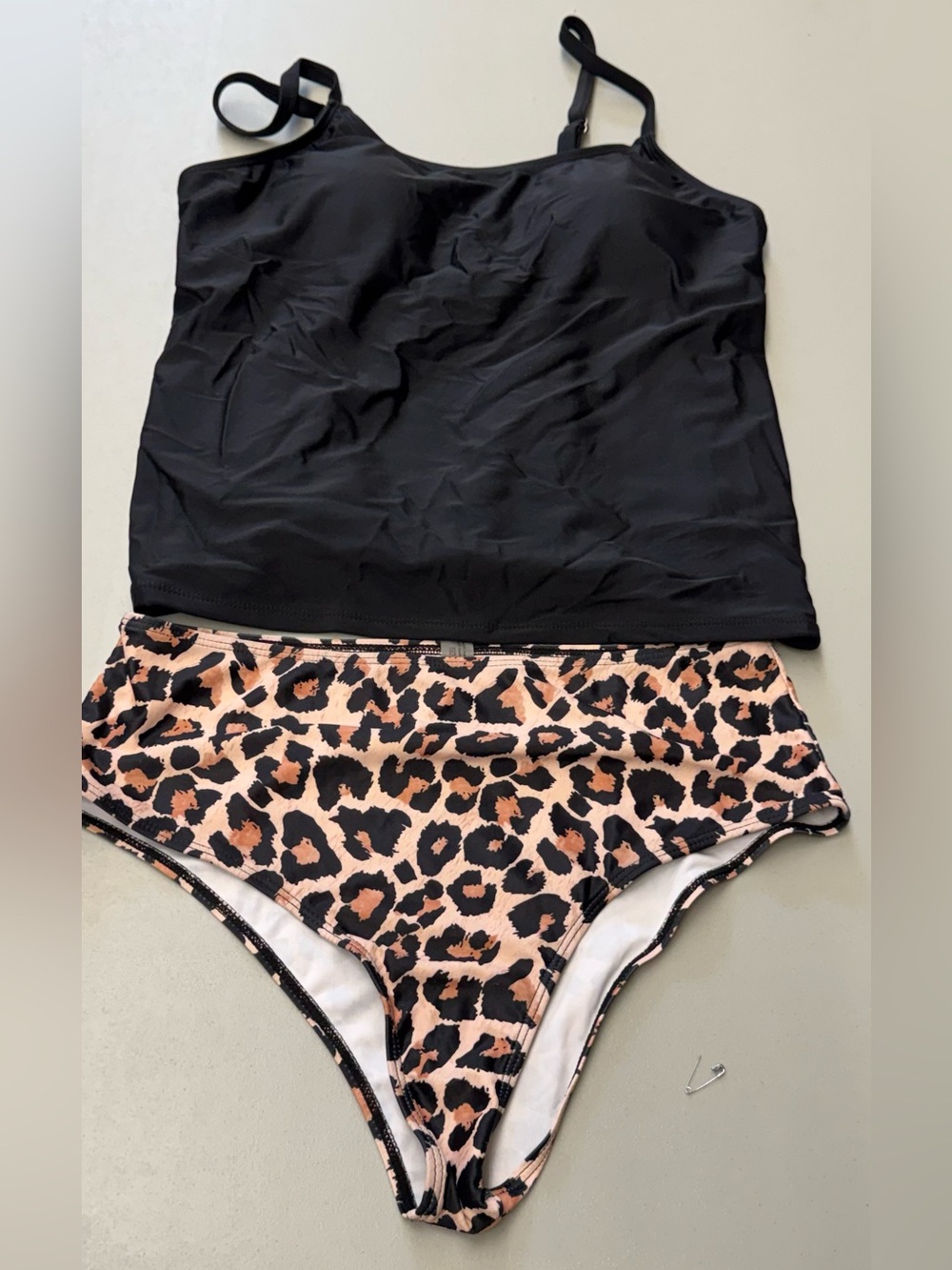 Women's Black Tankini Summer Swim Top with Leopard Print Bottoms size large